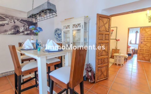 Wiederverkauf - Reihenhaus -   Inländisch - Alora