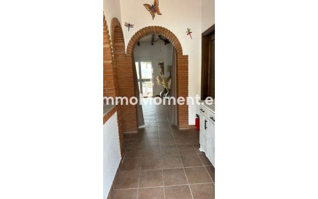 Resale - Villa - Inland  - Alora