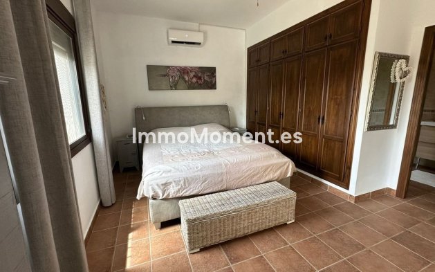 Resale - Villa - Inland  - Alora