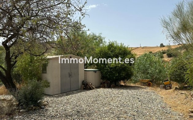 Resale - Villa - Inland  - Alora
