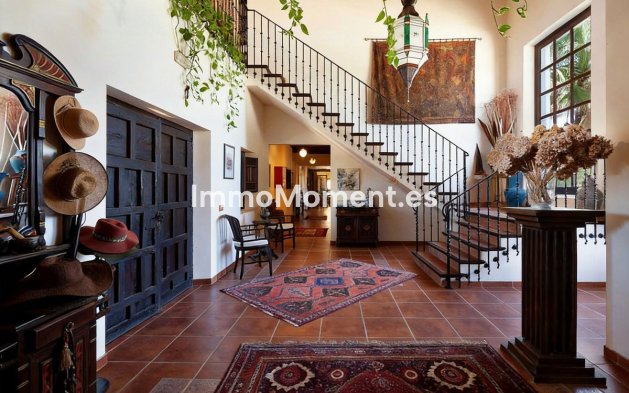 Reventa - Casa de campo - Interior  - Almogía