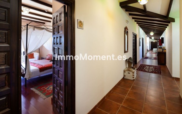 Reventa - Casa de campo - Interior  - Almogía