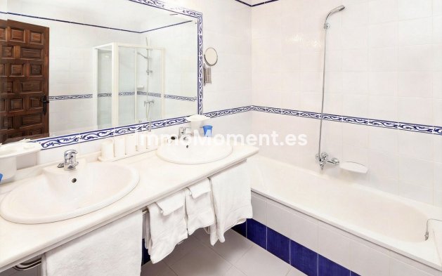 Reventa - Casa de campo - Interior  - Almogía