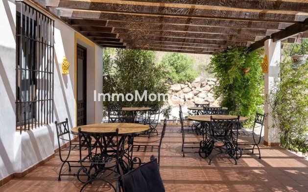 Reventa - Casa de campo - Interior  - Almogía