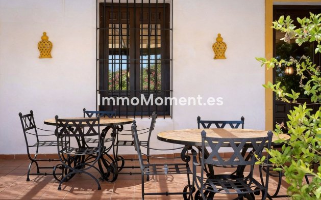 Reventa - Casa de campo - Interior  - Almogía