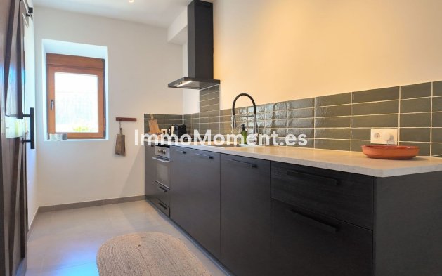 Reventa - Casa de campo - Interior  - Alora