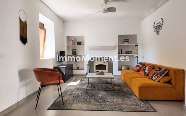 Reventa - Casa de campo - Interior  - Alora