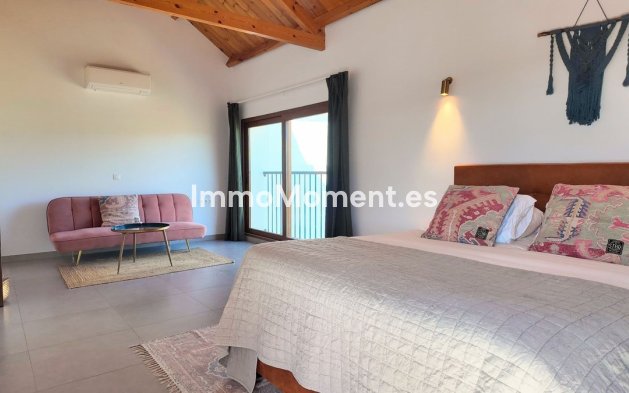 Reventa - Casa de campo - Interior  - Alora
