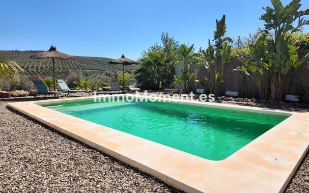 Reventa - Casa de campo - Interior  - Alora