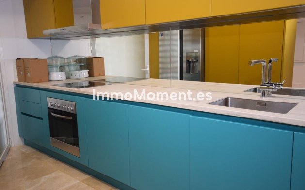 Revente - Appartement - Estepona  - Costalita