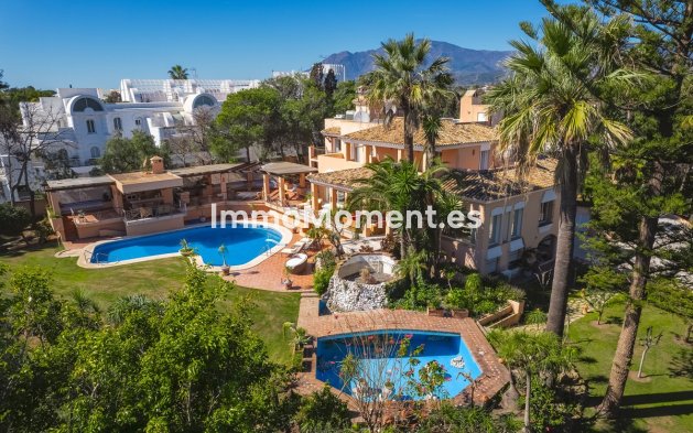 Wiederverkauf - Villa - Estepona  - New Golden Mile