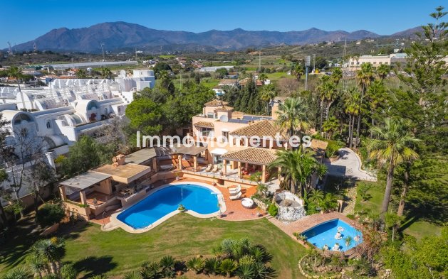 Wiederverkauf - Villa - Estepona  - New Golden Mile