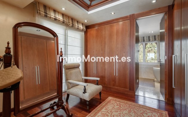 Wiederverkauf - Villa - Estepona  - New Golden Mile