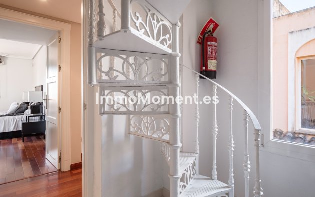 Wiederverkauf - Villa - Estepona  - New Golden Mile