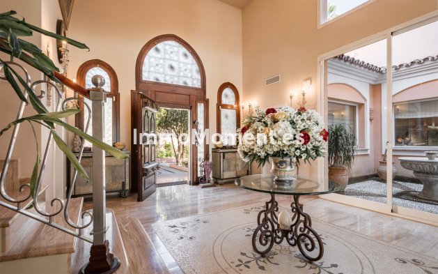 Wiederverkauf - Villa - Estepona  - New Golden Mile