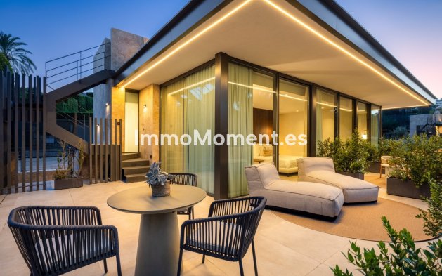 Revente - Villa - Marbella - Nueva Andalucía