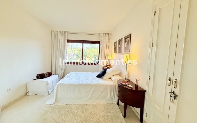 Wiederverkauf - Wohnung - Estepona  - Estepona Centro