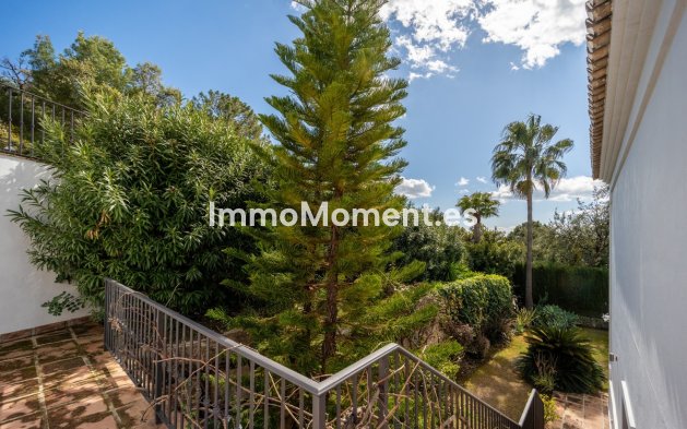 Wiederverkauf - Villa -   Inländisch - Istán