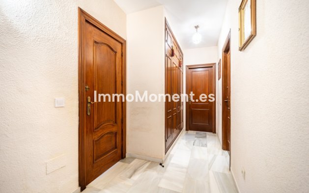 Wiederverkauf - Villa - Marbella - El Rosario