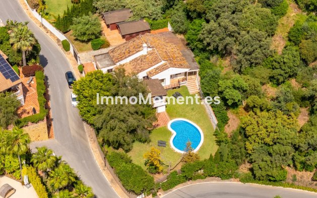 Wiederverkauf - Villa - Marbella - El Rosario