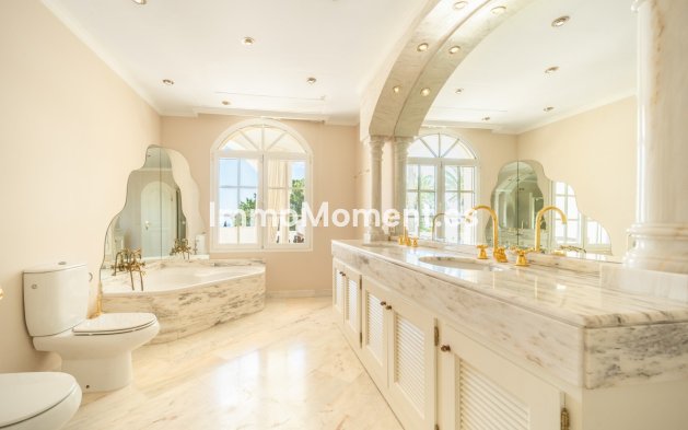 Wiederverkauf - Villa - Marbella - The Golden Mile