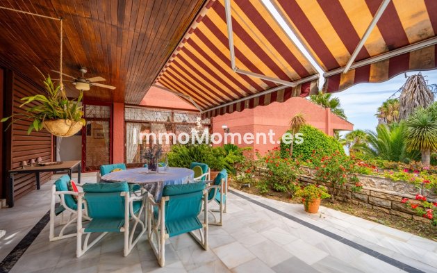 Resale - Villa - Estepona - Estepona Centro