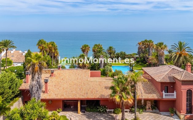 Resale - Villa - Estepona - Estepona Centro