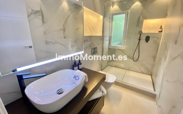 Resale - Apartment - Benahavís - La Quinta