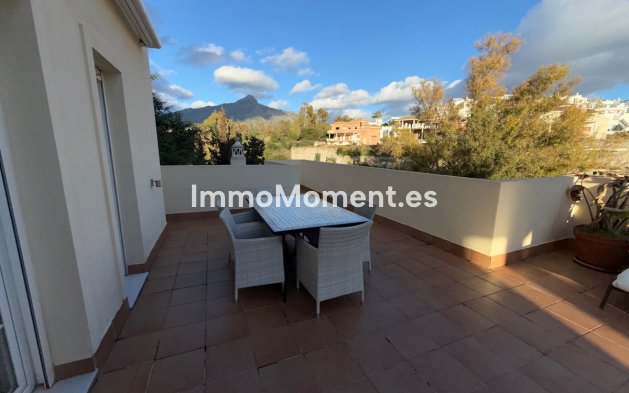 Revente - Appartement - Marbella - Nueva Andalucía