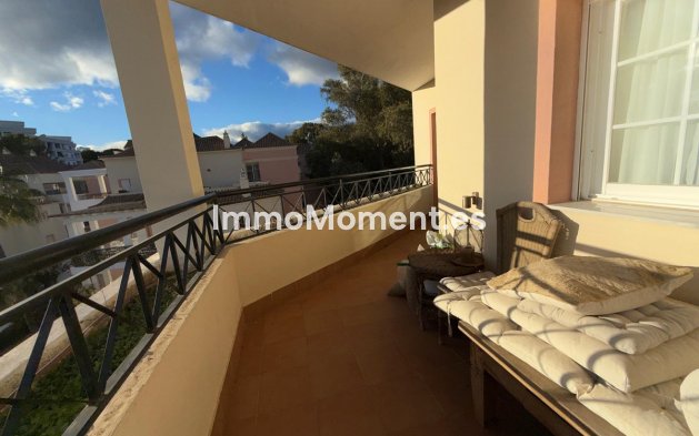 Revente - Appartement - Marbella - Nueva Andalucía