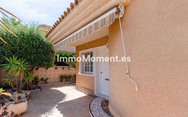 Wiederverkauf - Villa - Torrevieja - Torrevieja Centro