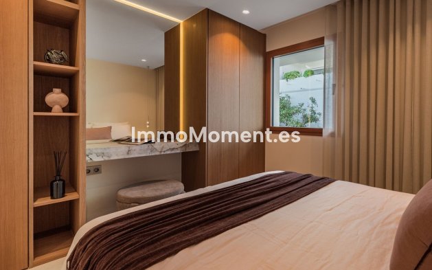 Revente - Maison mitoyenne - Marbella - Nueva Andalucía