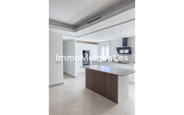 Wiederverkauf - Wohnung - Marbella - Puerto Banús