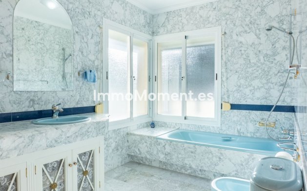 Bestaande woning - Villa - Estepona  - New Golden Mile