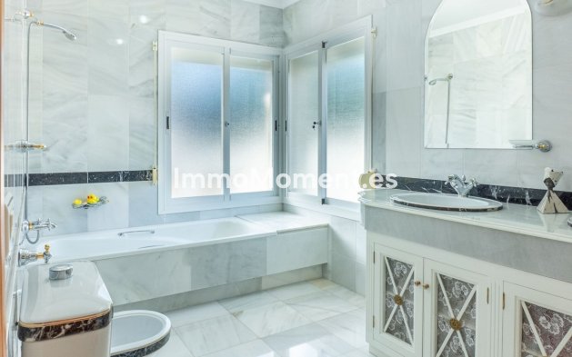 Bestaande woning - Villa - Estepona  - New Golden Mile