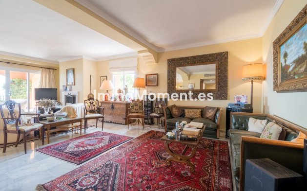 Wiederverkauf - Wohnung - Marbella - Nueva Andalucía