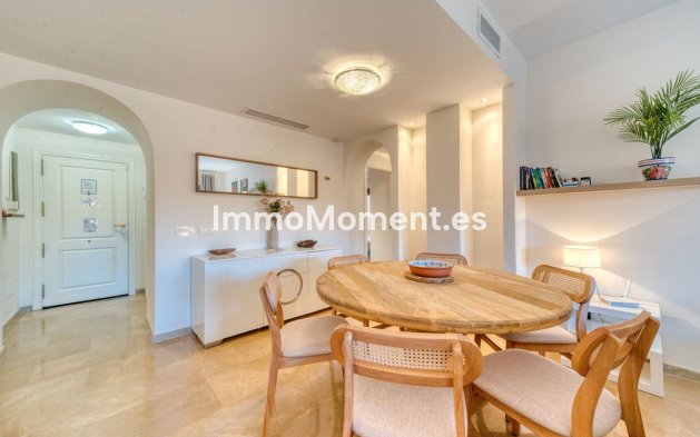 Resale - Apartment - Manilva - La Duquesa