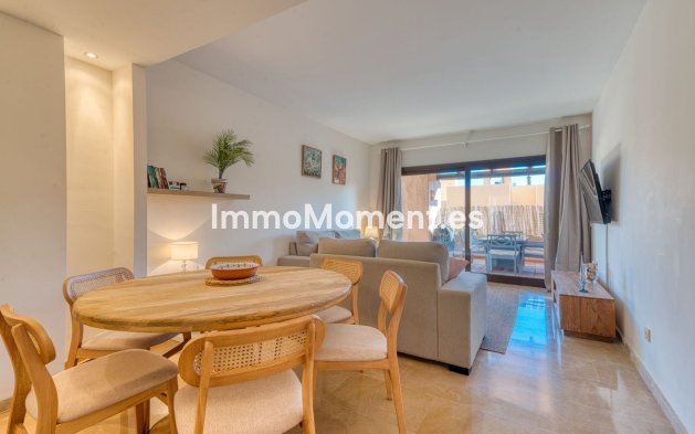 Resale - Apartment - Manilva - La Duquesa