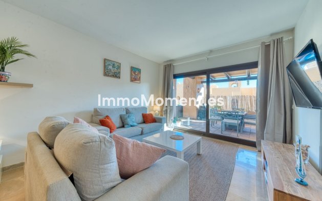Resale - Apartment - Manilva - La Duquesa