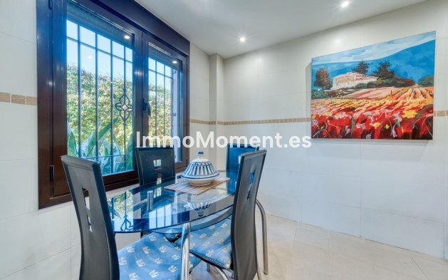 Revente - Maison mitoyenne - Estepona  - Estepona Centro