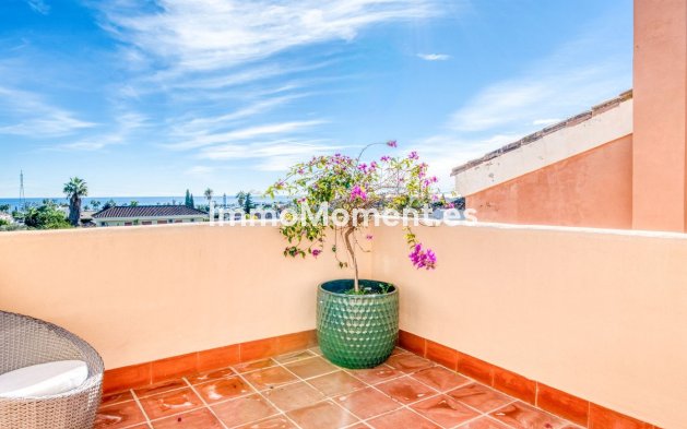 Revente - Villa - Estepona  - New Golden Mile