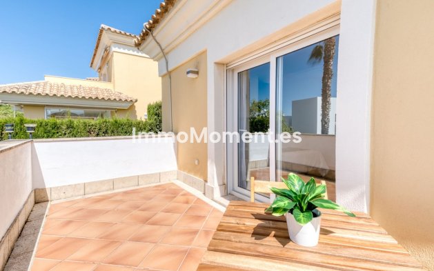 Resale - Villa - Marbella - Santa Clara