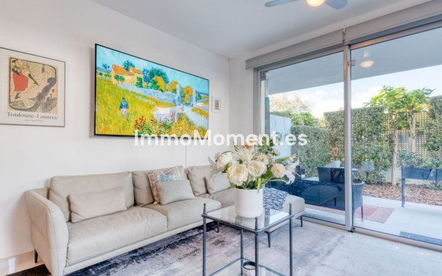 Wiederverkauf - Wohnung - Estepona  - Estepona Centro