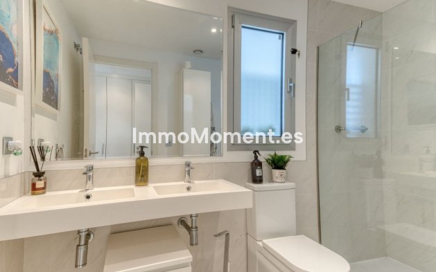 Wiederverkauf - Wohnung - Estepona  - Estepona Centro