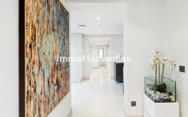 Wiederverkauf - Wohnung - Estepona  - Estepona Centro