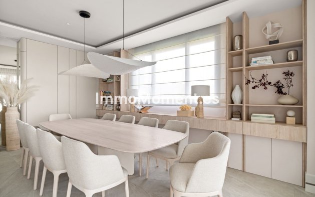 Resale - Apartment - Marbella - Santa Clara