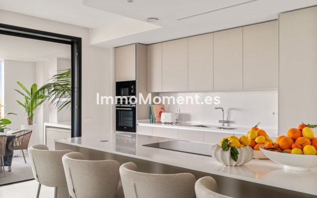 Resale - Apartment - Marbella - Santa Clara