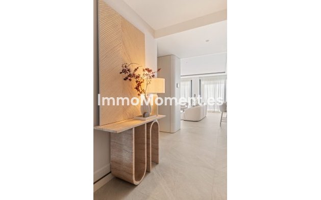 Resale - Apartment - Marbella - Santa Clara