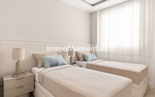 Resale - Apartment - Marbella - Santa Clara
