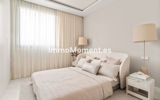 Resale - Apartment - Marbella - Santa Clara